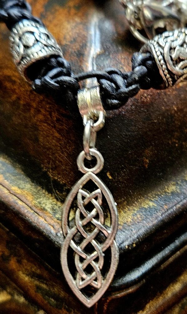 Celtic Knot Pendant - Image 3